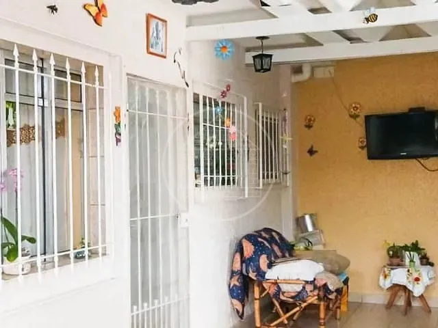 Casa com 250m² 2 quartos e 1 banheiro, à venda, no bairro Recanto Ana Maria em São Paulo
