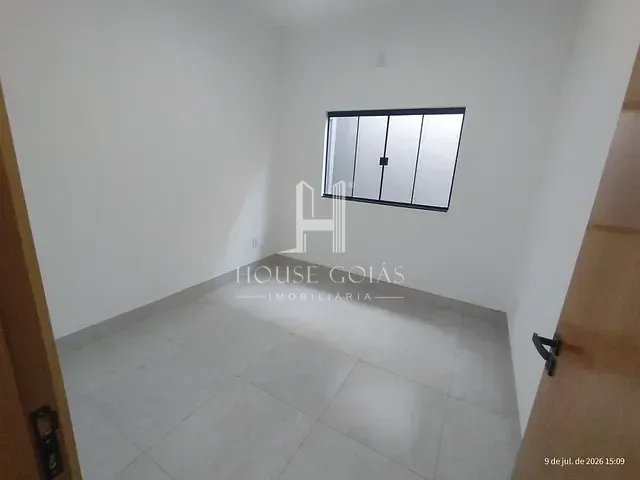Casa 3 quartos e 2 banheiros, à venda, no bairro Residencial Solar Central Park em Aparecida de Goiânia