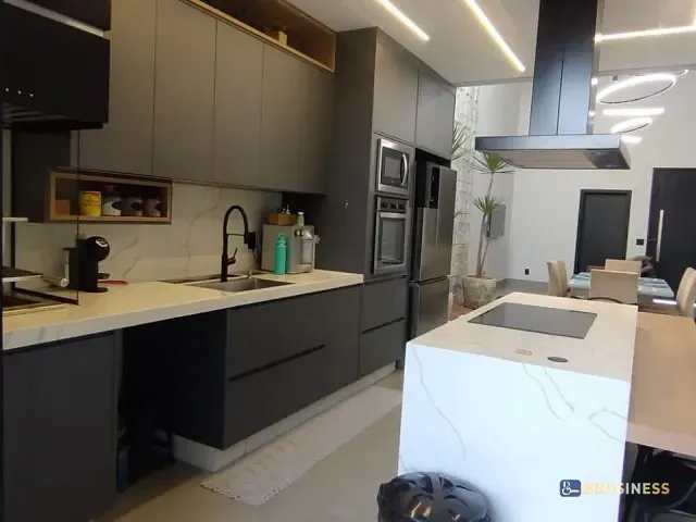 Casa 3 quartos e 3 banheiros, à venda, no bairro Residencial Jardim do Jatobá em Hortolândia