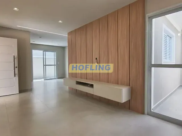 Casa com 250m² 3 quartos e 3 banheiros, à venda, no bairro Granja Regina em Rio Claro