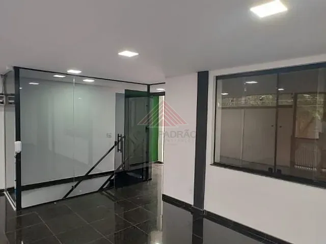 Casa com 300m² 3 quartos e 2 banheiros, para alugar, no bairro Matriz em Mauá
