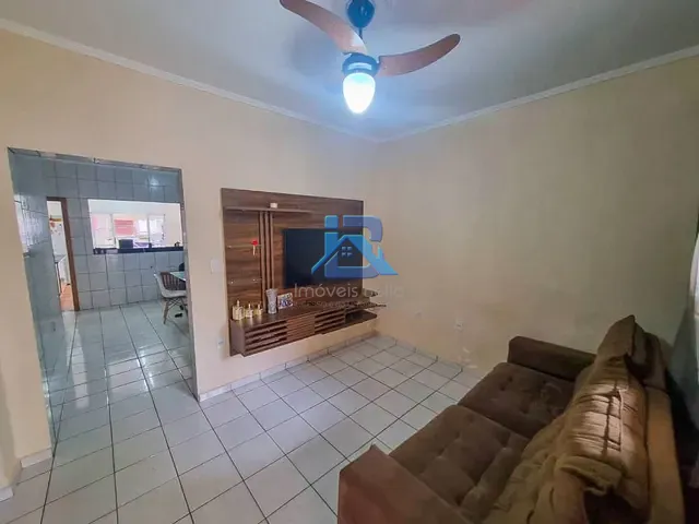 Casa com 250m² 3 quartos e 1 banheiro, à venda, no bairro Loteamento Itatiba Park em Itatiba