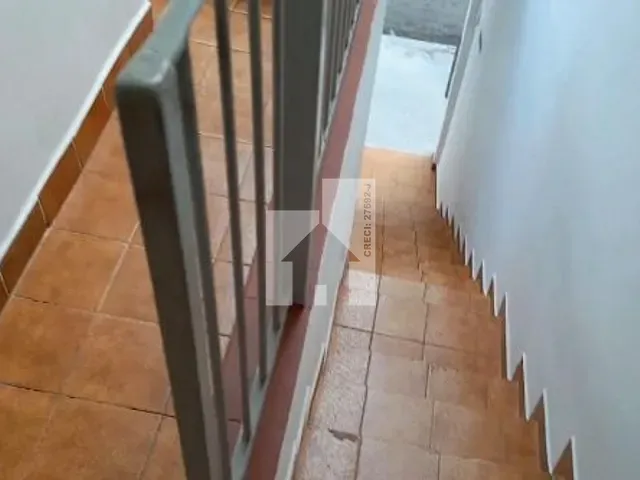 Sobrado com 160m² 3 quartos e 3 banheiros, à venda, no bairro Jardim Messina em Jundiaí