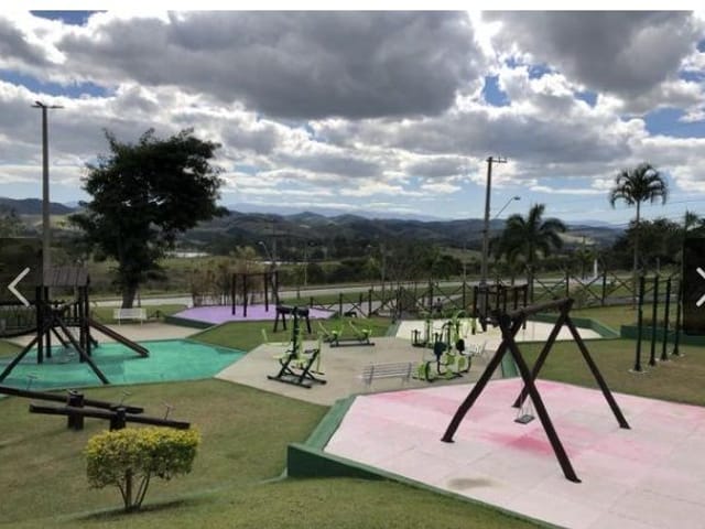 Casa com 450m² 5 quartos e 4 banheiros, à venda, no bairro Condomínio Residencial Jaguary em São José dos Campos