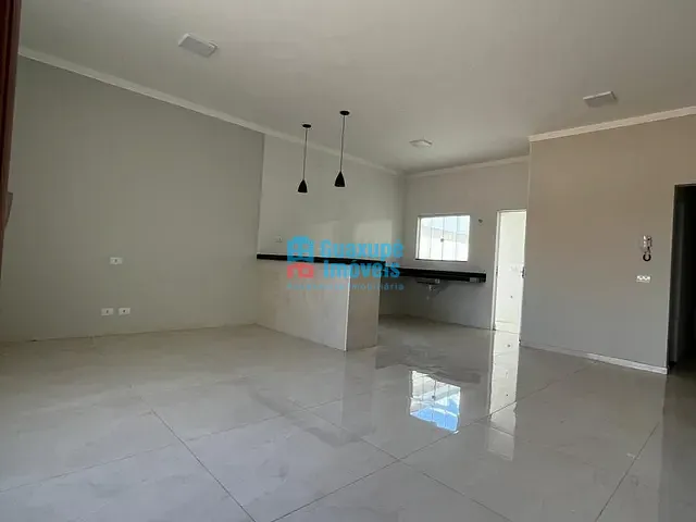 Casa com 180m² 2 quartos e 1 banheiro, à venda, no bairro Jardim Recreio em Guaxupé