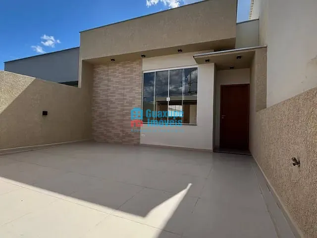 Casa com 180m² 2 quartos e 1 banheiro, à venda, no bairro Jardim Recreio em Guaxupé