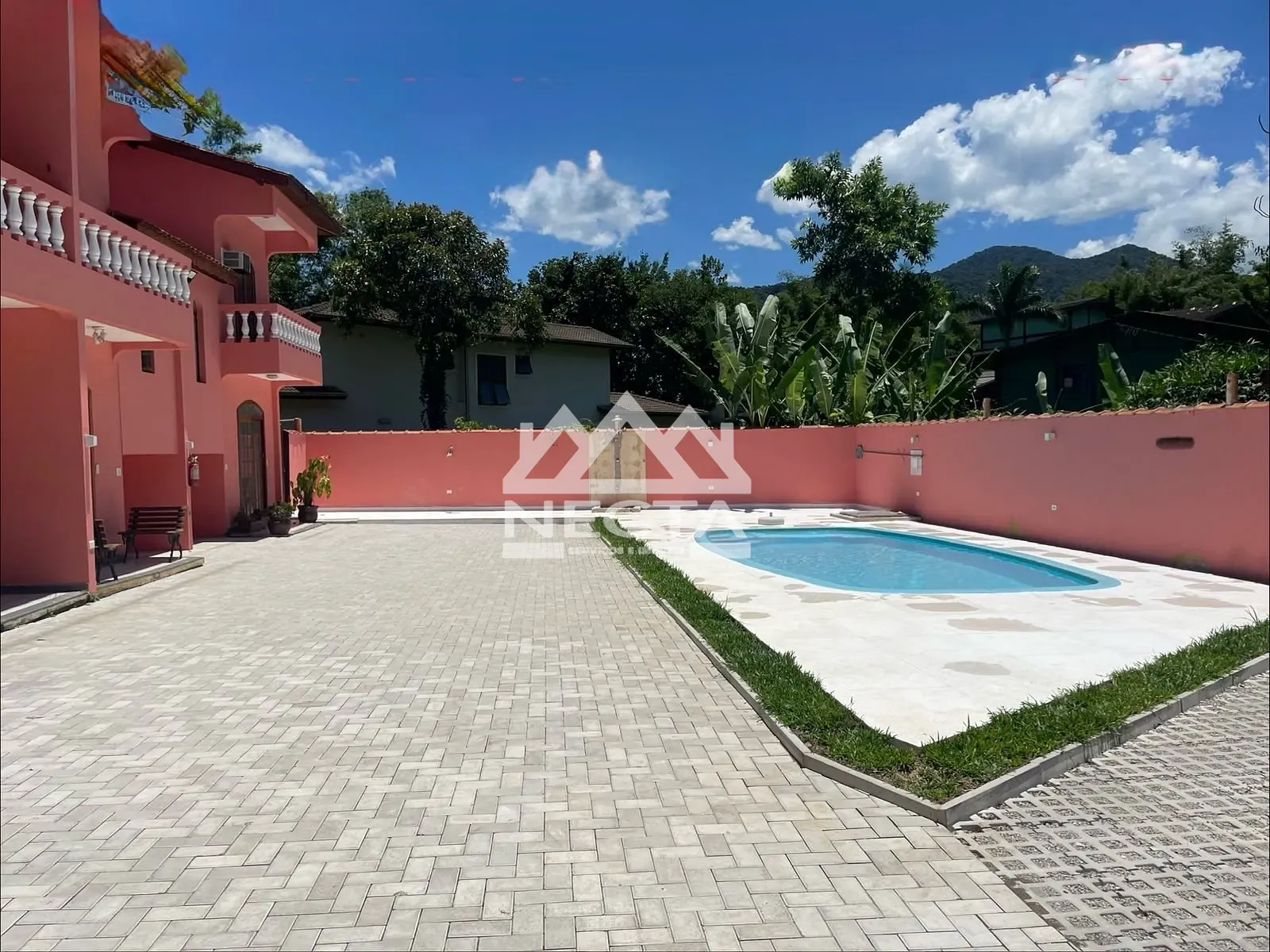 Casa, 2 quartos, 72 m² - Foto 1