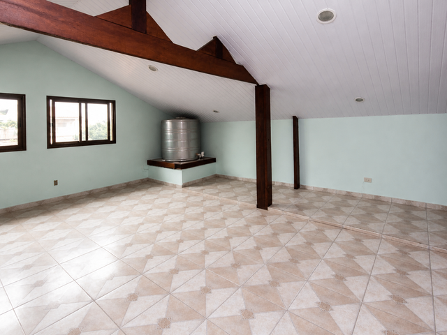 Casa 3 quartos e 4 banheiros, à venda, no bairro Jardim Bertanha em Sorocaba