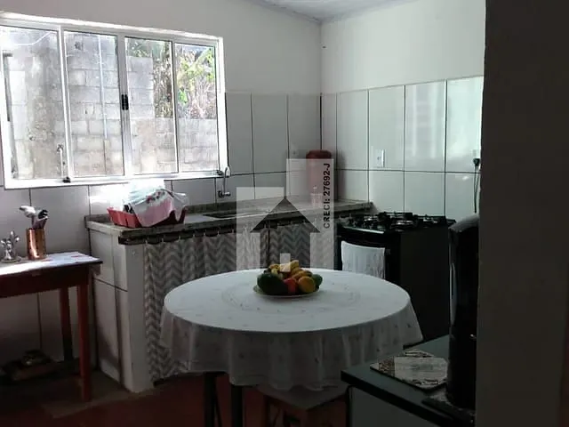 Casa com 627m² 5 quartos e 3 banheiros, à venda, no bairro Caxambu em Jundiaí