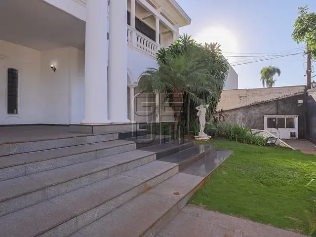 Casa com 1010m², para alugar, no bairro Santos Dumont  em Londrina