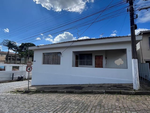 Foto do Casa - Casa para locação, Centro, Guaxupé, MG | Guaxupé Imóveis Ltda