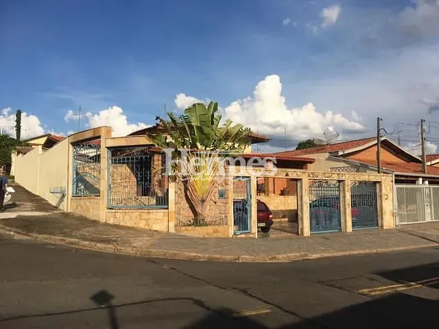 Casa com 373m² 3 quartos e 2 banheiros, à venda, no bairro Jardim do Lago em Campinas