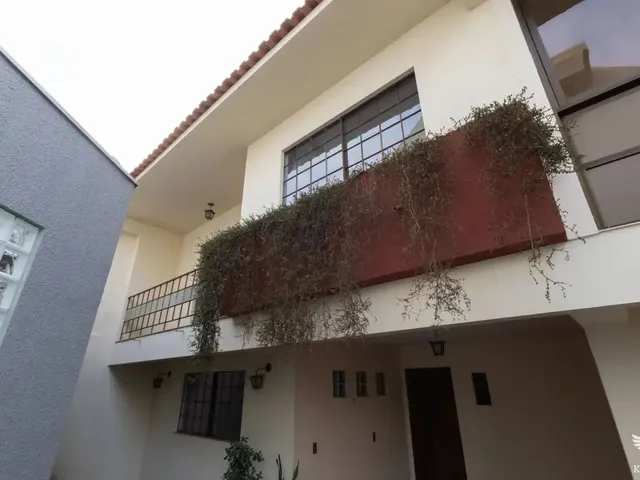 Casa com 164m² 3 quartos e 4 banheiros, à venda, no bairro Santa Felicidade em Curitiba