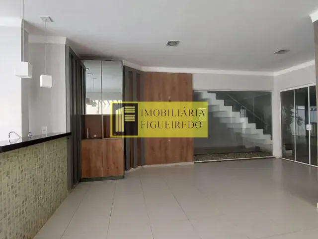 Casa com 400m² 3 quartos e 5 banheiros, para alugar, no bairro Residencial Gaivota I em São José do Rio Preto
