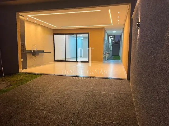 Casa com 182m² 3 quartos e 2 banheiros, à venda, no bairro Goiânia Park Sul em Aparecida de Goiânia