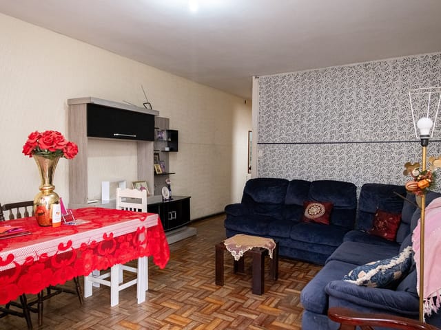 Casa 3 quartos e 4 banheiros, à venda, no bairro Centro em Pelotas