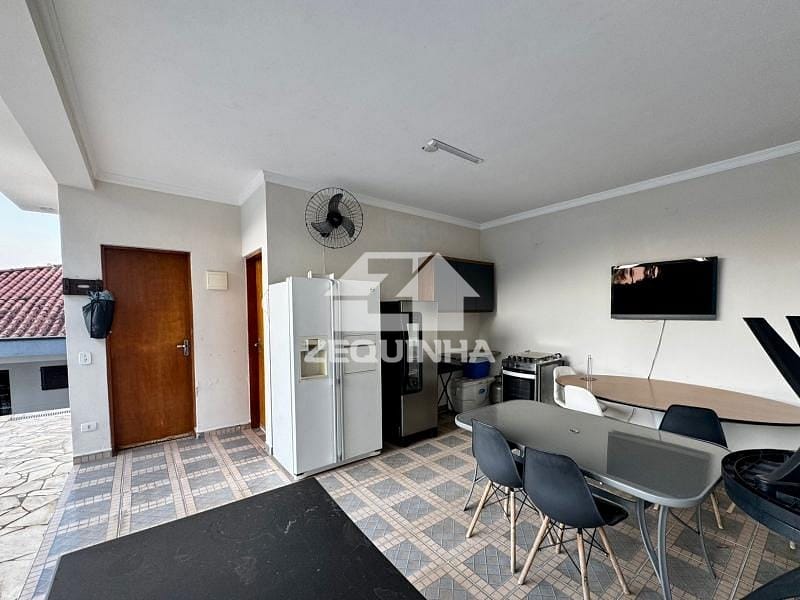 Casa à venda com 4 quartos, 369m² - Foto 18