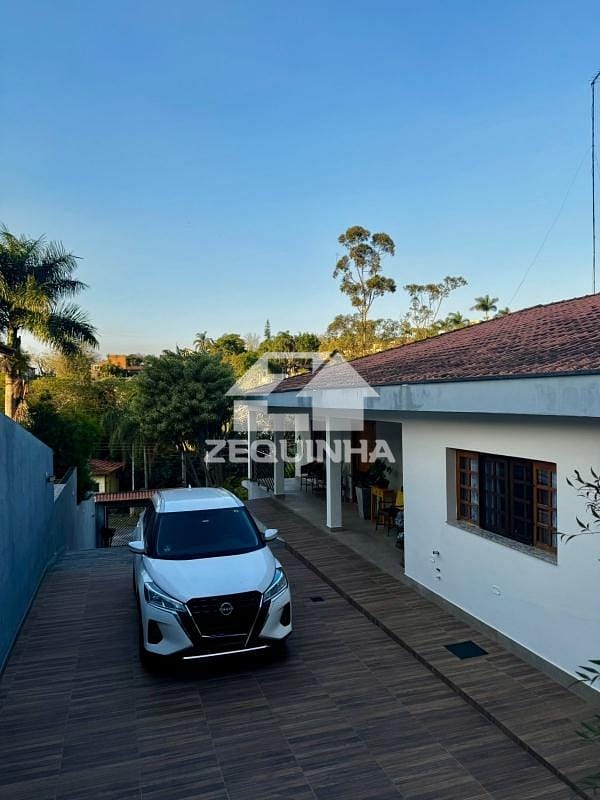 Casa à venda com 4 quartos, 369m² - Foto 24