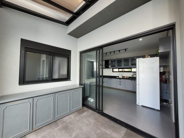 Casa com 250m² 3 quartos e 4 banheiros, à venda, no bairro Residencial Villa do Bosque em Sorocaba