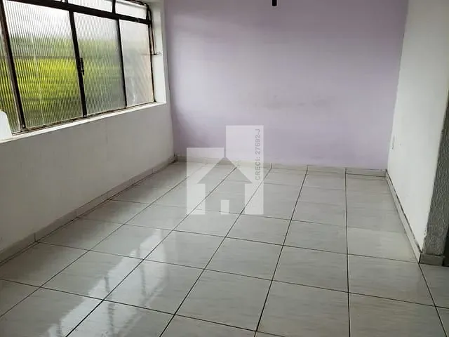 Casa com 300m² 2 quartos e 1 banheiro, à venda, no bairro Jardim Pacaembu em Jundiaí