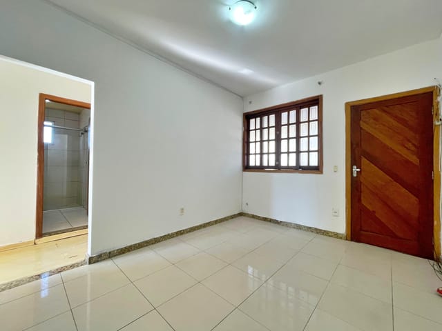 Foto do Casa - Casa para locação com 2 quartos sendo 1 suíte, Guarani, Belo Horizonte, MG | Deltalar Imóveis