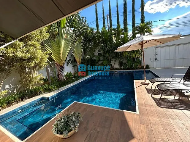 Casa com 920m² 3 quartos e 2 banheiros, à venda, no bairro Jardim Nova Guaxupé em Guaxupé