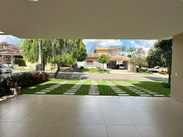 Casa com 450m² 3 quartos e 3 banheiros, à venda, no bairro Parque Residencial Nova Holanda em Holambra
