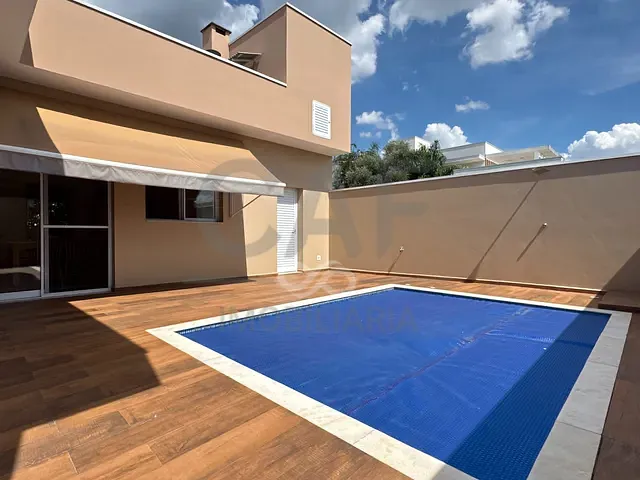 Casa com 450m² 3 quartos e 3 banheiros, à venda, no bairro Parque Residencial Nova Holanda em Holambra