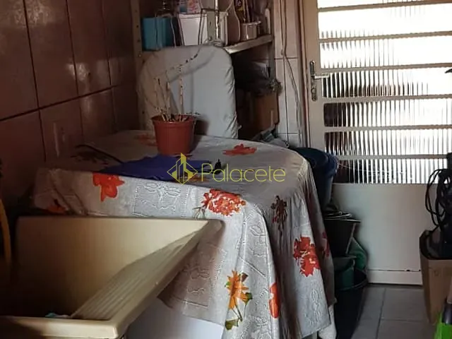 Casa com 150m² 2 quartos e 2 banheiros, à venda, no bairro Centro em Tremembé