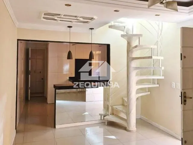 Casa com 75m² 3 quartos e 3 banheiros, à venda, no bairro Quitaúna em Osasco