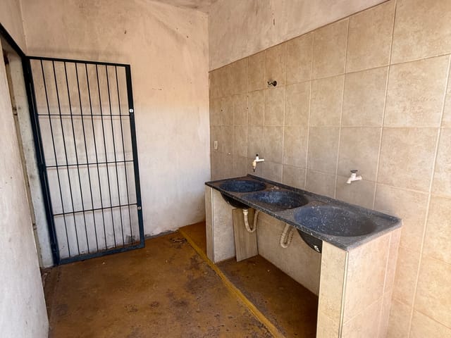 Casa com 116m² 1 quarto e 1 banheiro, à venda, no bairro Bosque da Saúde II em Birigüi