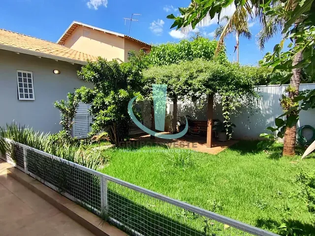 Casa com 600m² 3 quartos e 5 banheiros, à venda, no bairro Cidade Jardim em Araraquara