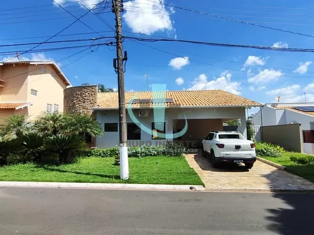 Casa com 600m² 3 quartos e 5 banheiros, à venda, no bairro Cidade Jardim em Araraquara