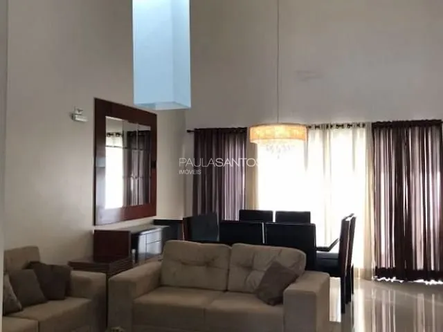 Casa com 250m² 3 quartos e 4 banheiros, à venda, no bairro Jardim São Carlos em Sorocaba