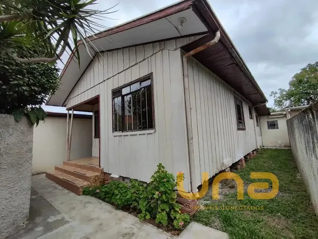 Casa 2 quartos e 1 banheiro, para alugar, no bairro FANNY em Curitiba