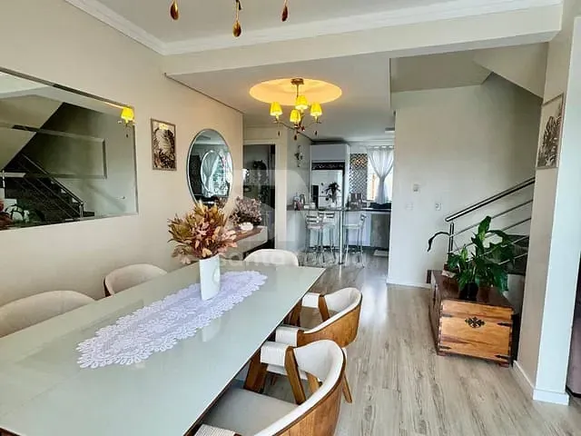 Casa com 200m² 3 quartos e 3 banheiros, à venda, no bairro Passo dos Fortes em Chapecó