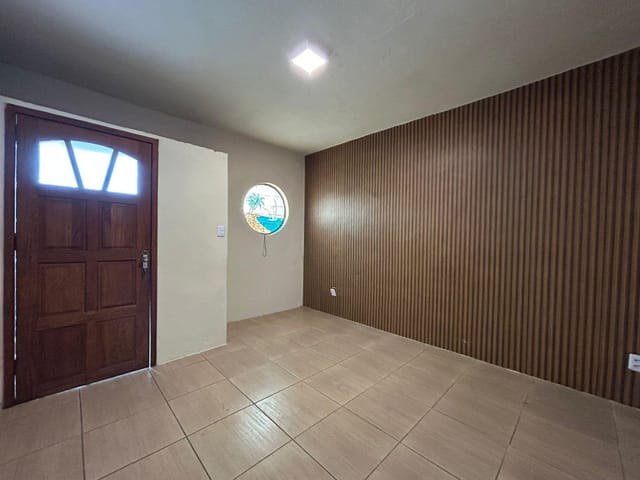Casa com 400m² 3 quartos e 2 banheiros, à venda, no bairro Centro em Pelotas