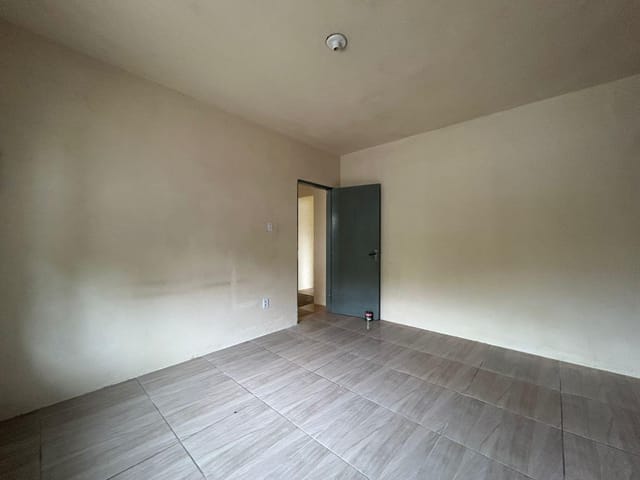 Casa com 400m² 3 quartos e 2 banheiros, à venda, no bairro Centro em Pelotas