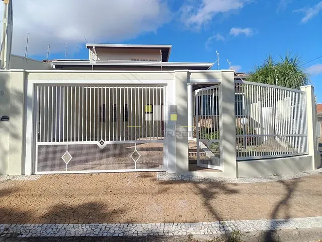 Casa com 285m² 4 quartos e 2 banheiros, para alugar, no bairro Parque Franceschini em Sumaré