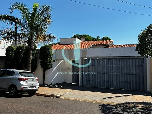 Casa com 600m² 3 quartos e 5 banheiros, para alugar, no bairro Vila Harmonia em Araraquara