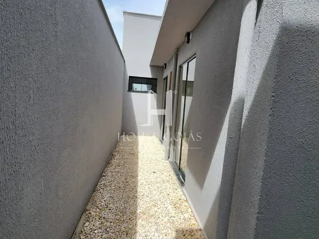 Casa com 210m² 3 quartos e 2 banheiros, à venda, no bairro Jardim Brasil em Goiânia