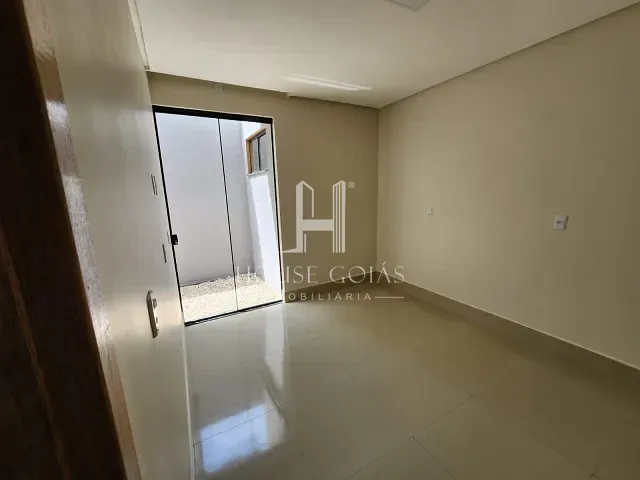 Casa com 210m² 3 quartos e 2 banheiros, à venda, no bairro Jardim Brasil em Goiânia