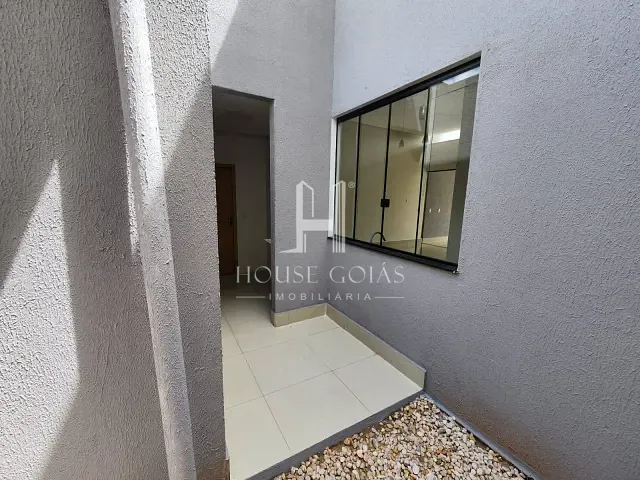 Casa com 210m² 3 quartos e 2 banheiros, à venda, no bairro Jardim Brasil em Goiânia
