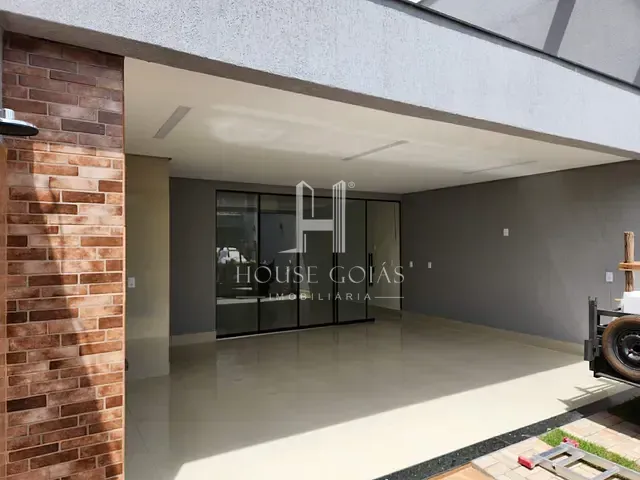 Casa com 210m² 3 quartos e 2 banheiros, à venda, no bairro Jardim Brasil em Goiânia