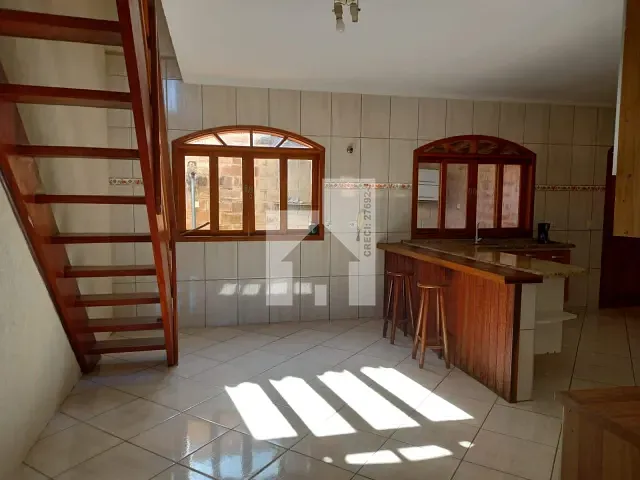 Casa com 500m² 4 quartos e 4 banheiros, à venda, no bairro Parque Corrupira - Etapa 1 em Jundiaí