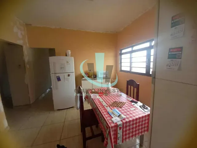 Casa com 275m² 3 quartos e 3 banheiros, à venda, no bairro Jardim Nova América em Araraquara