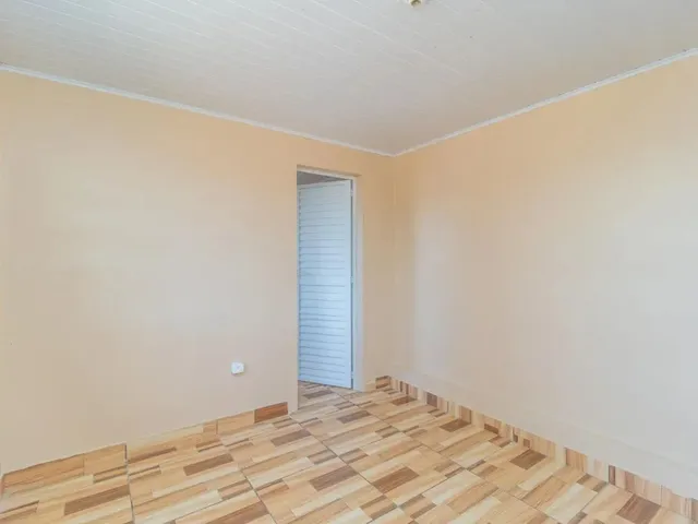 Casa 1 quarto e 1 banheiro, para alugar, no bairro Cidade Industrial em Curitiba