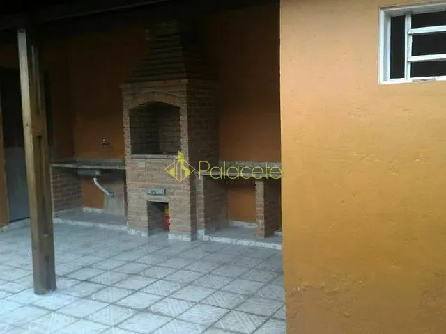 Casa com 250m² 2 quartos e 1 banheiro, à venda, no bairro Azeredo em Pindamonhangaba