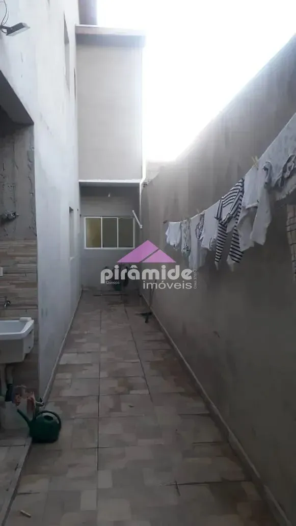 Casa, 3 quartos, 200 m² - Foto 9