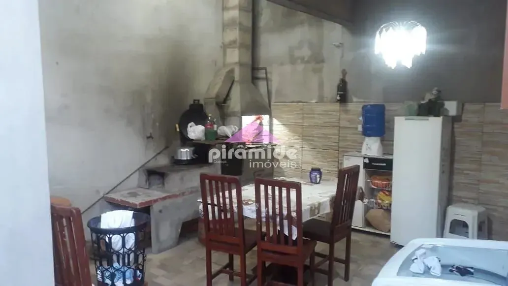 Casa, 3 quartos, 200 m² - Foto 5